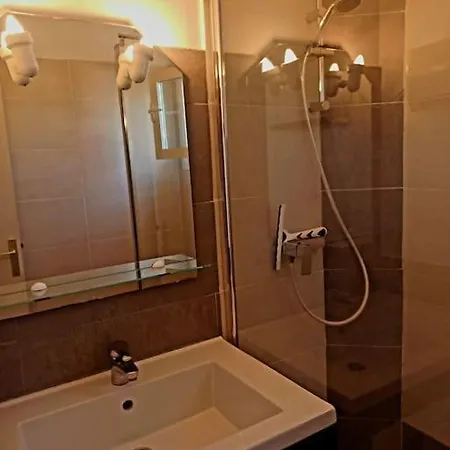 2 Chambre, Climatisation, A 50m * Palavas-les-Flots